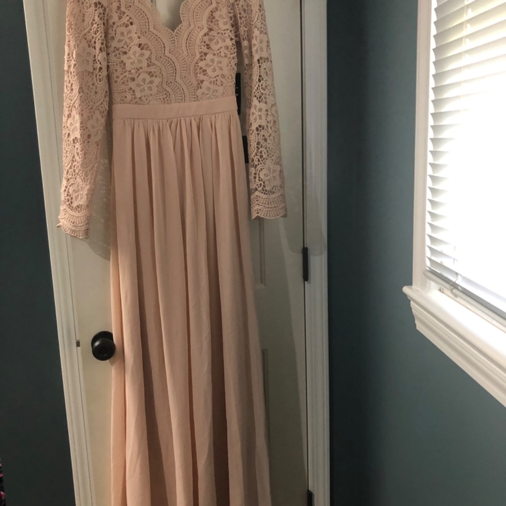 Dress - Picture 5 of 5